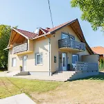 Silence Apartmanhaz *