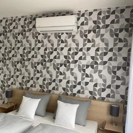 Silence Apartmanhaz *