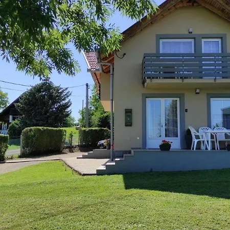 Homestay Silence Apartmanhaz