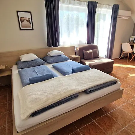 Pansiyon Silence Apartmanhaz *