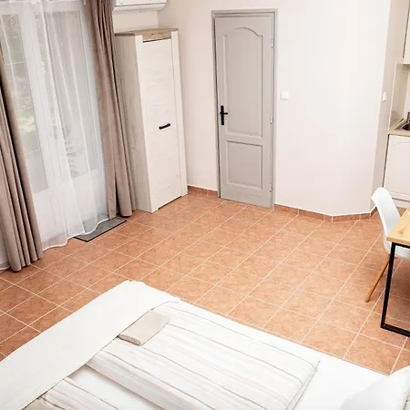 Silence Homestay szállás *