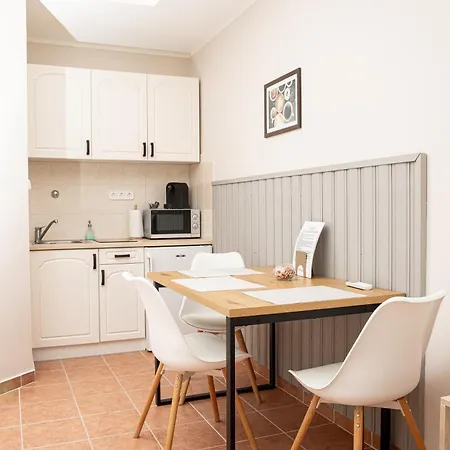 Silence Apartmanhaz *